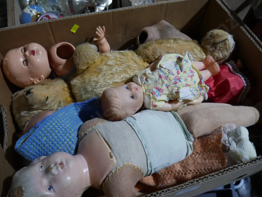 Dolls, teddy bears etc Image 1++