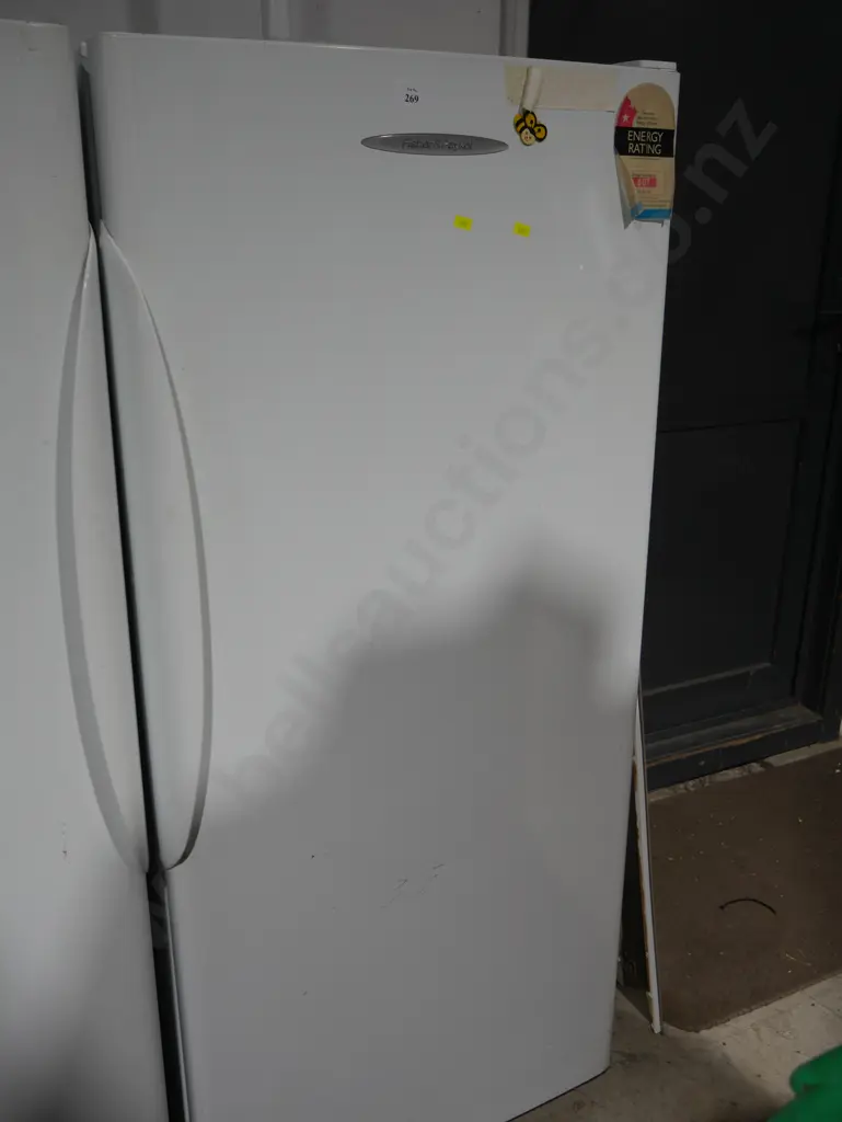 Fisher and Paykel fridge Image 1++