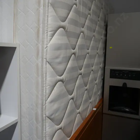 Queen bed