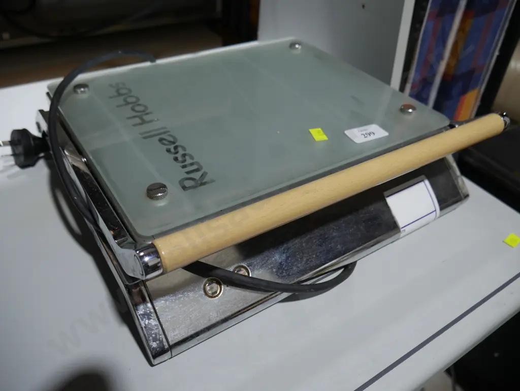 Russell Hobbs toastie maker Image 1++