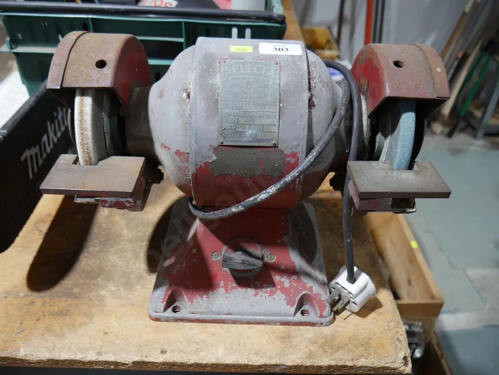 Bench grinder Image 1++