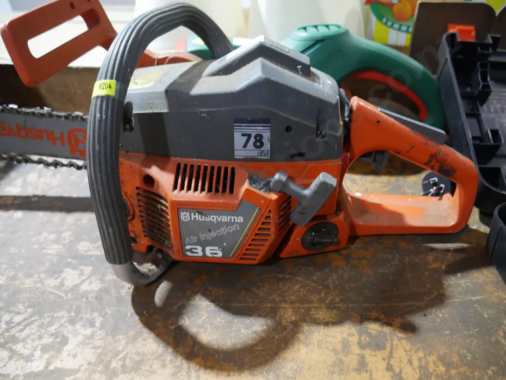 Husqvarna chainsaw Image 1++