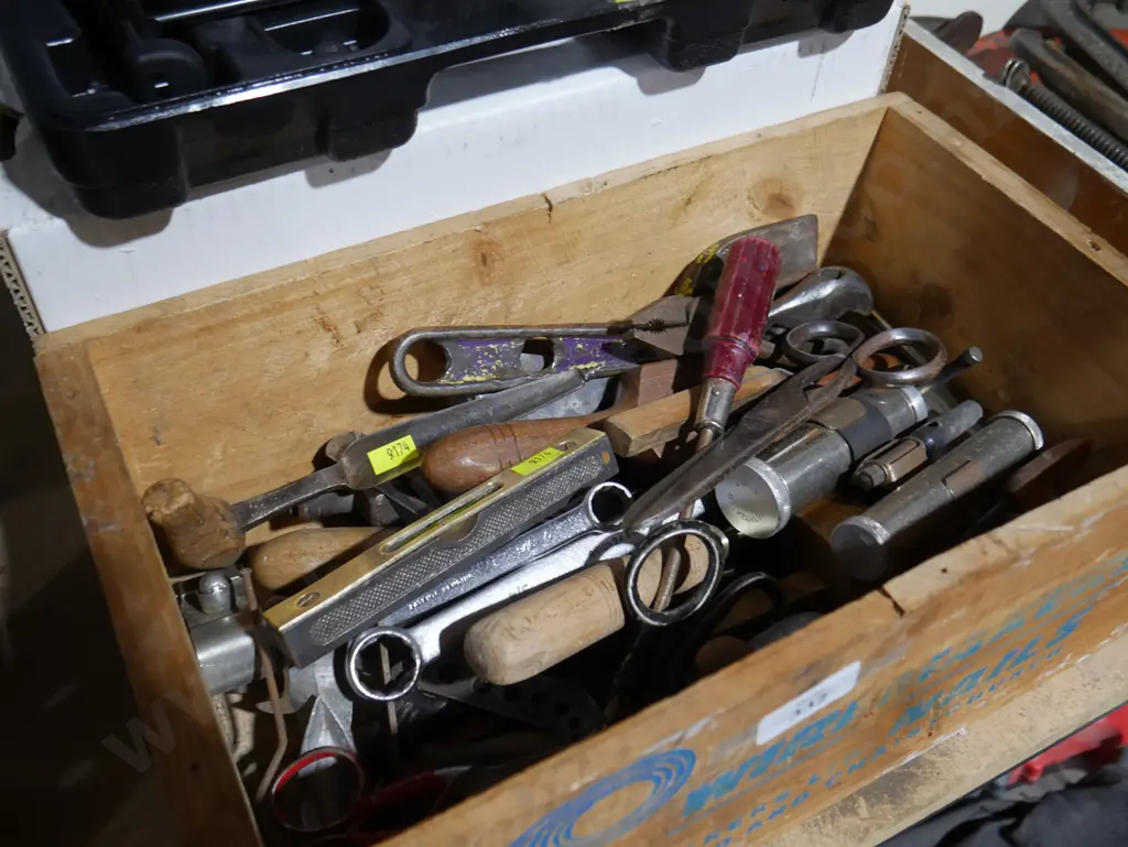 Tools Image 1++