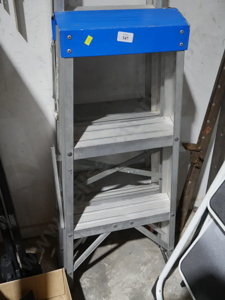 Stepladder Image 1++