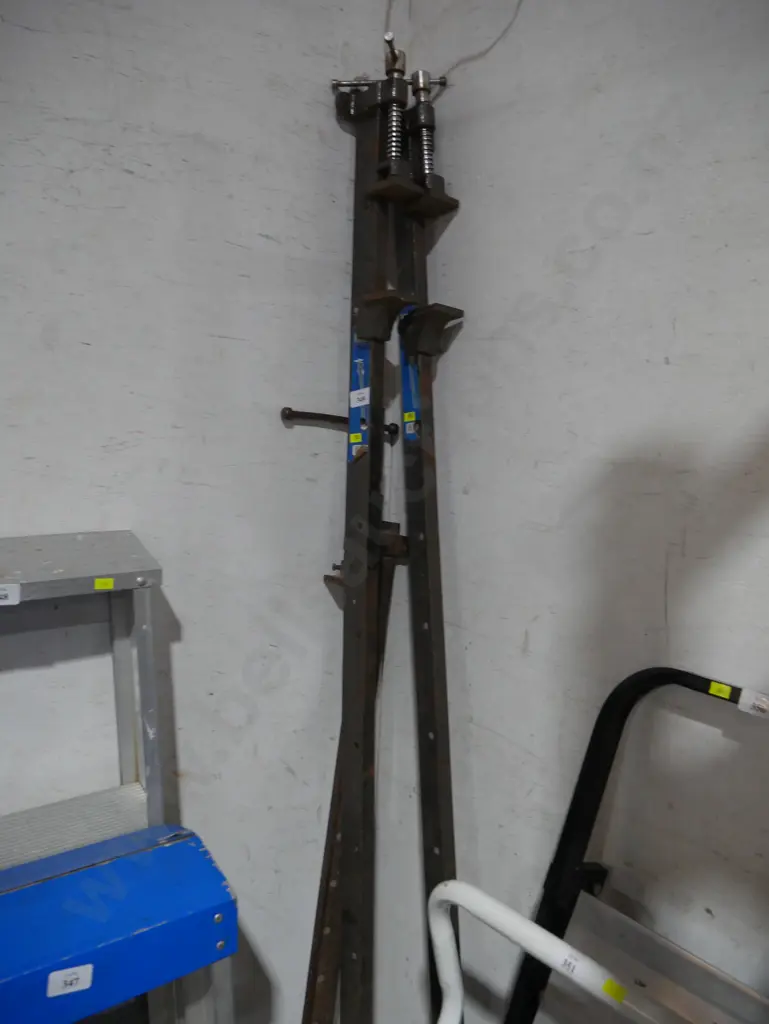 Sash clamps Image 1++