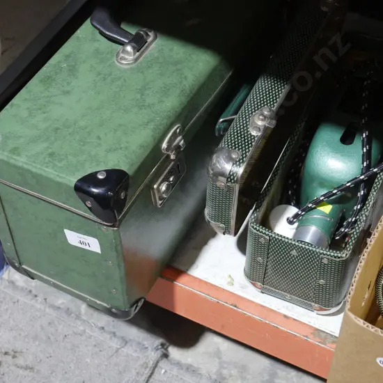 Slide projector