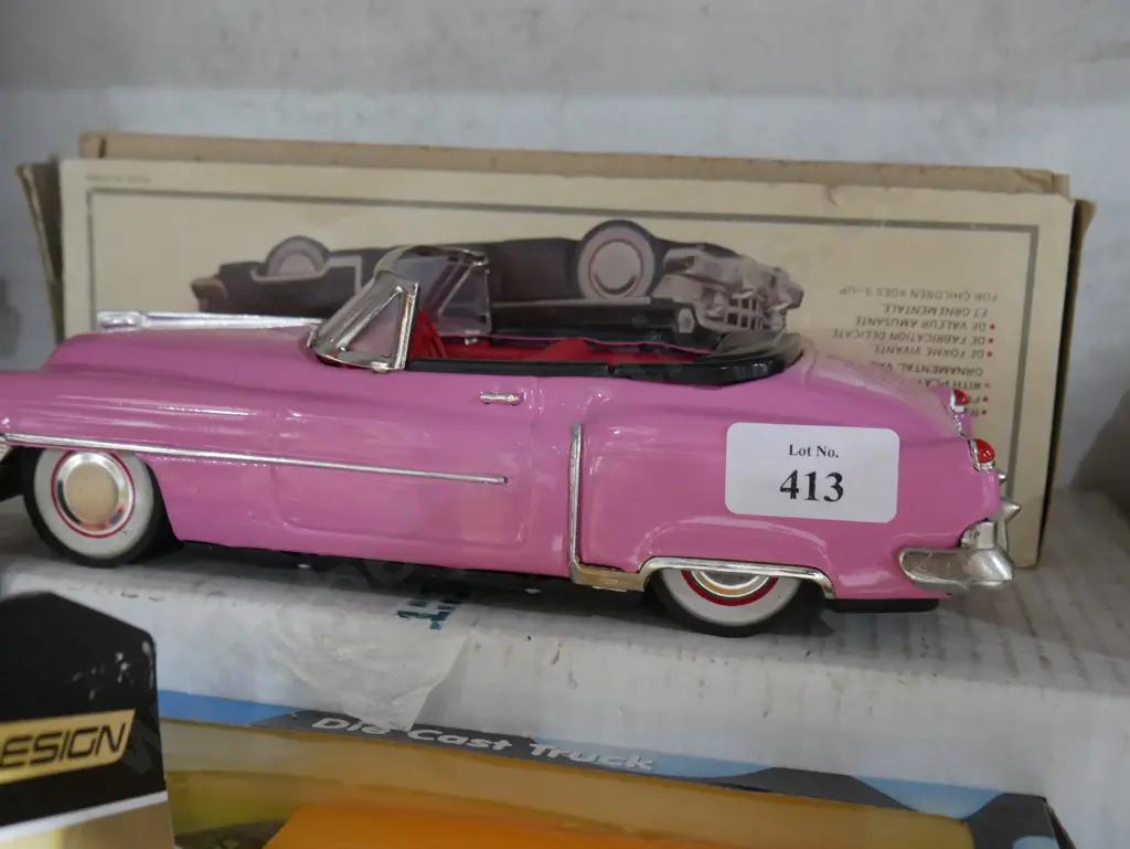 1950 pink Cadillac Image 1++