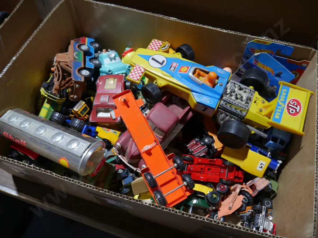 Cars trucks Image 1++