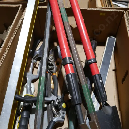 Garden tools