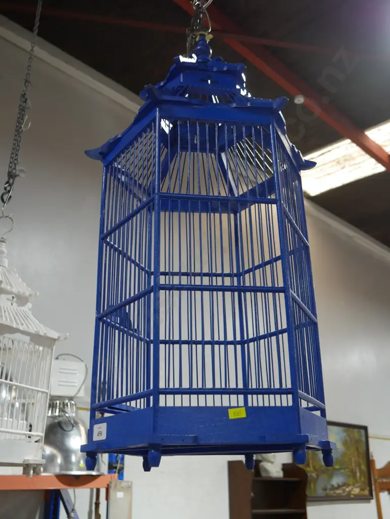 Wooden bird cage Image 1++