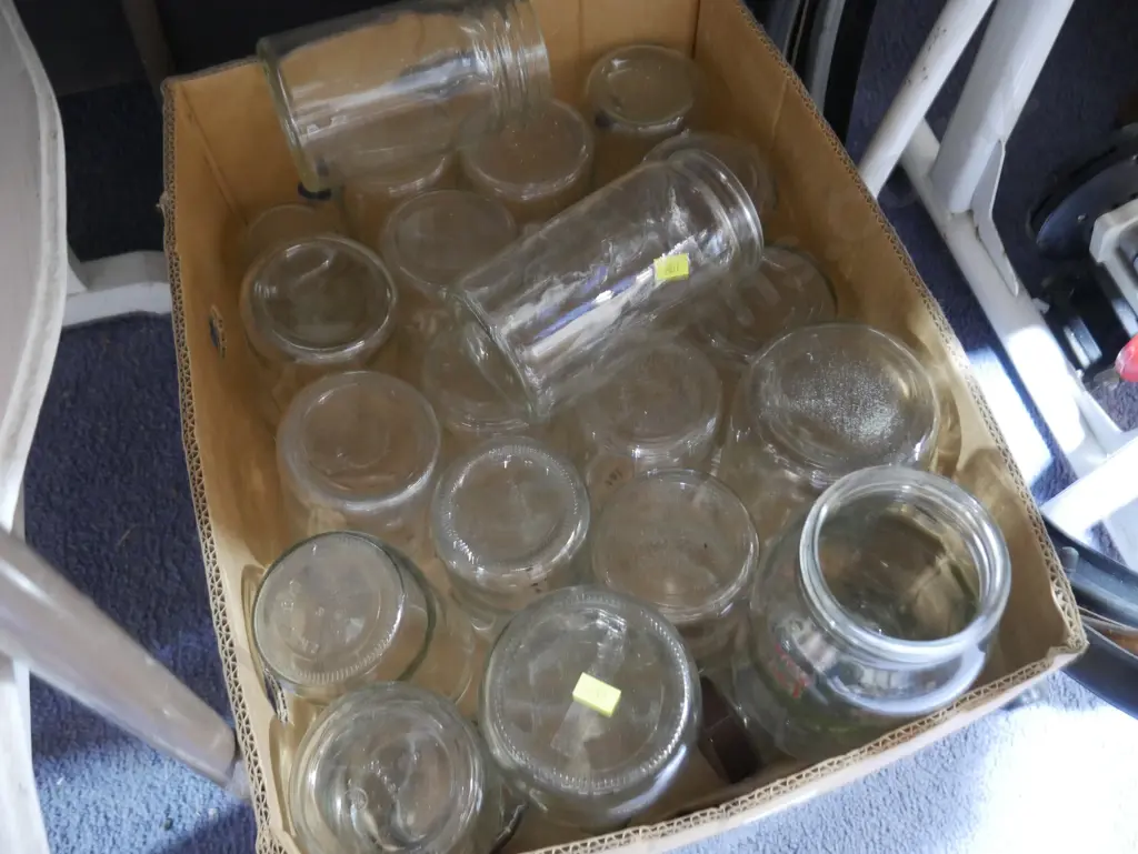 Glass jars Image 1++