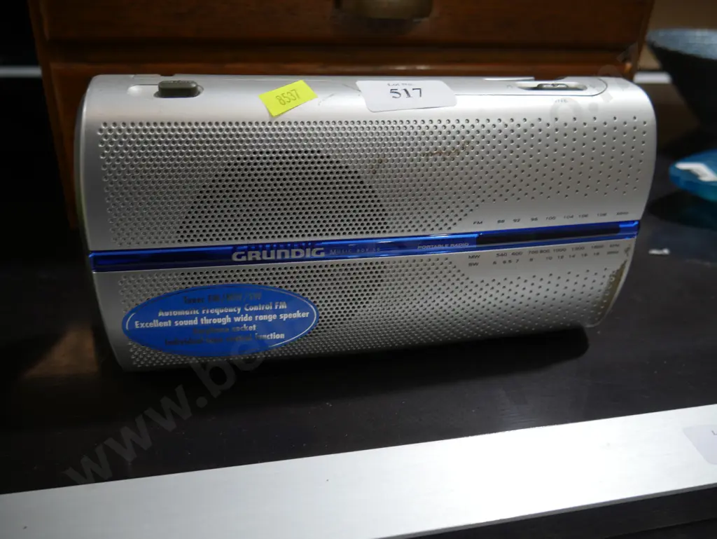 Grinding portable radio Image 1++