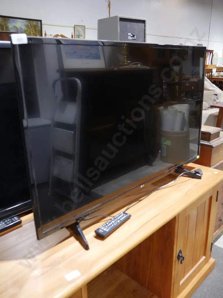 LG TV Image 1++