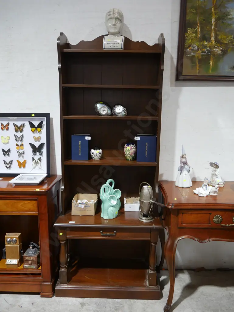 Bookcase Image 1++