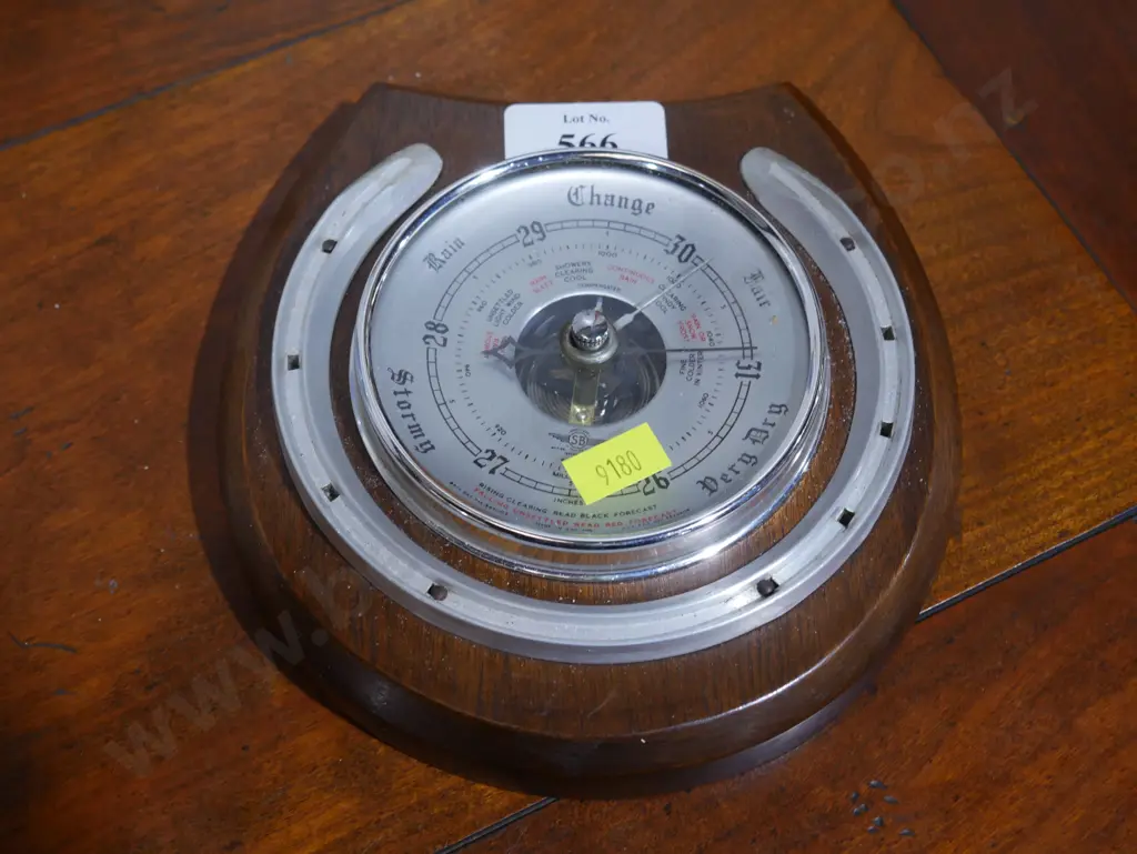 Horseshoe Barometer Image 1++