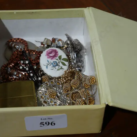 Costume jewellery