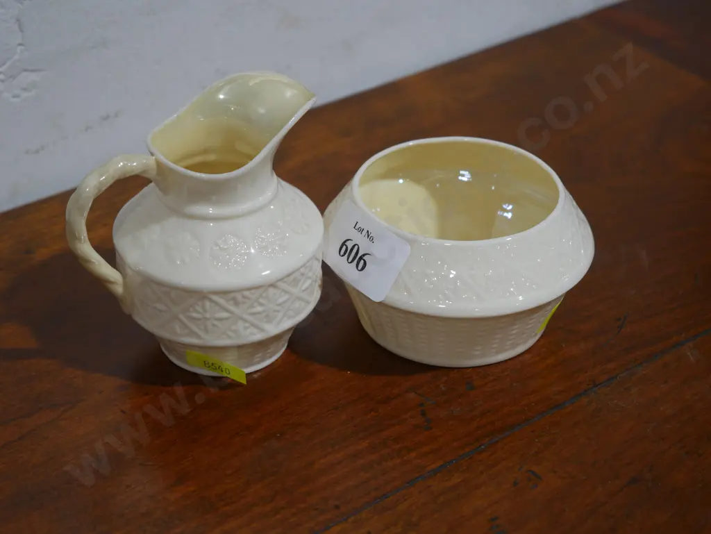 Belleek jug & bowl Image 1++