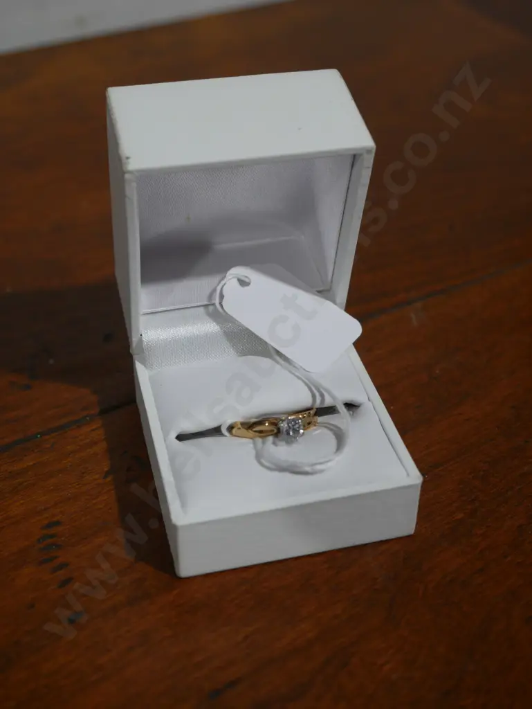 18ct diamond solitaire ring with valuation, $5300 Image 1++