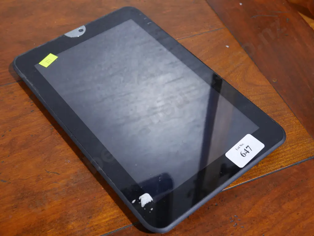 Toshiba tablet (as is) Image 1++