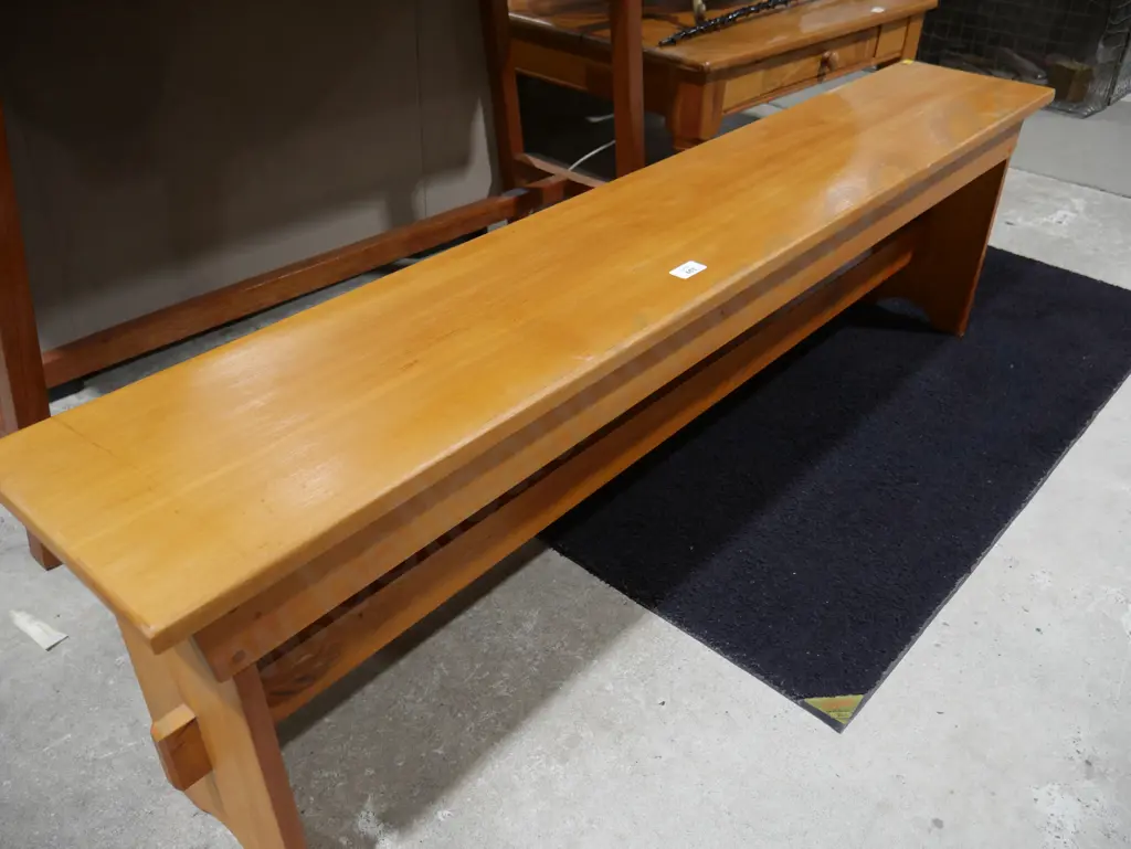 Bench seat Image 1++