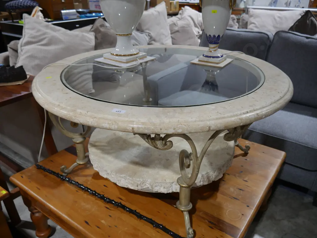 Glass top coffee table Image 1++