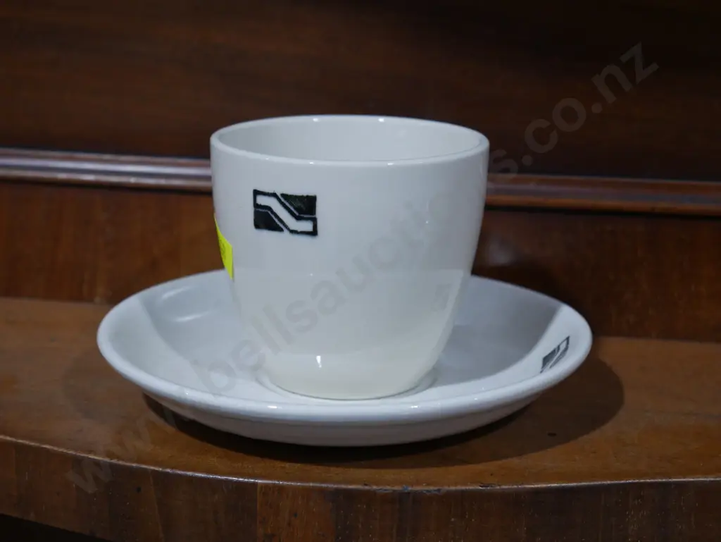 Crown Lynn nzr cup and saucer Image 1++