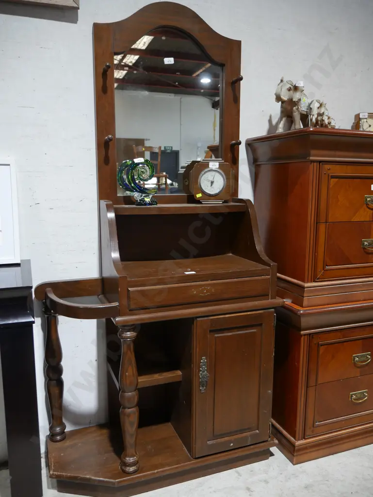 Mirror back hall stand Image 1++