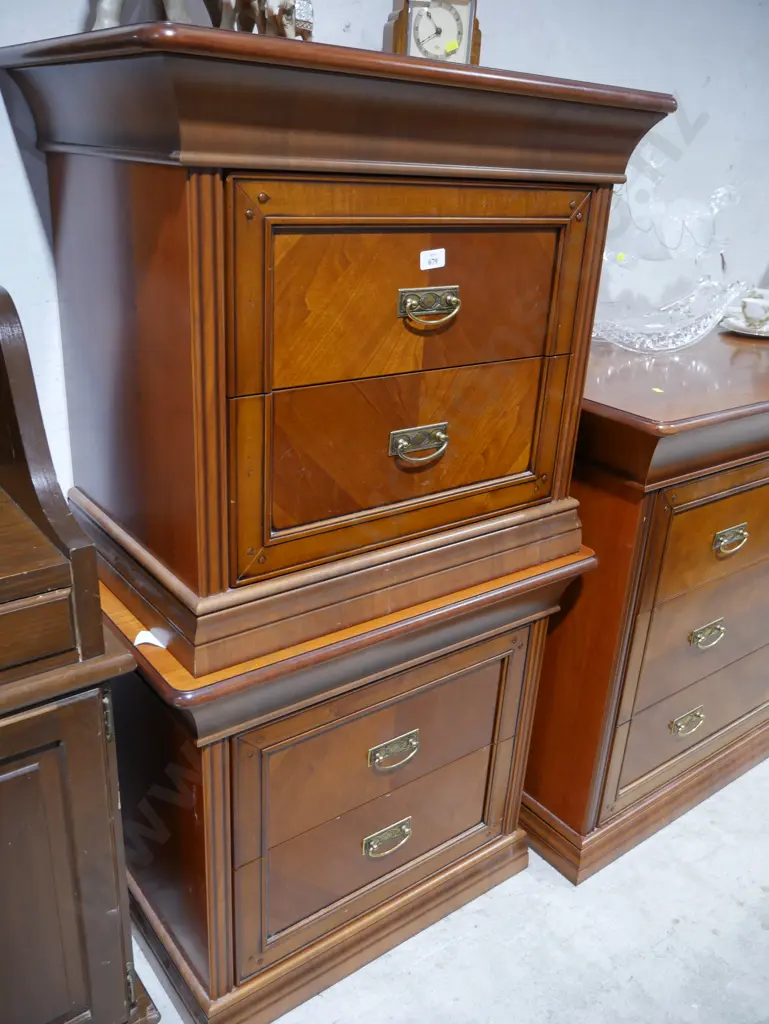 Pair of bedside drawers Image 1++
