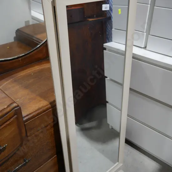 2 mirrors