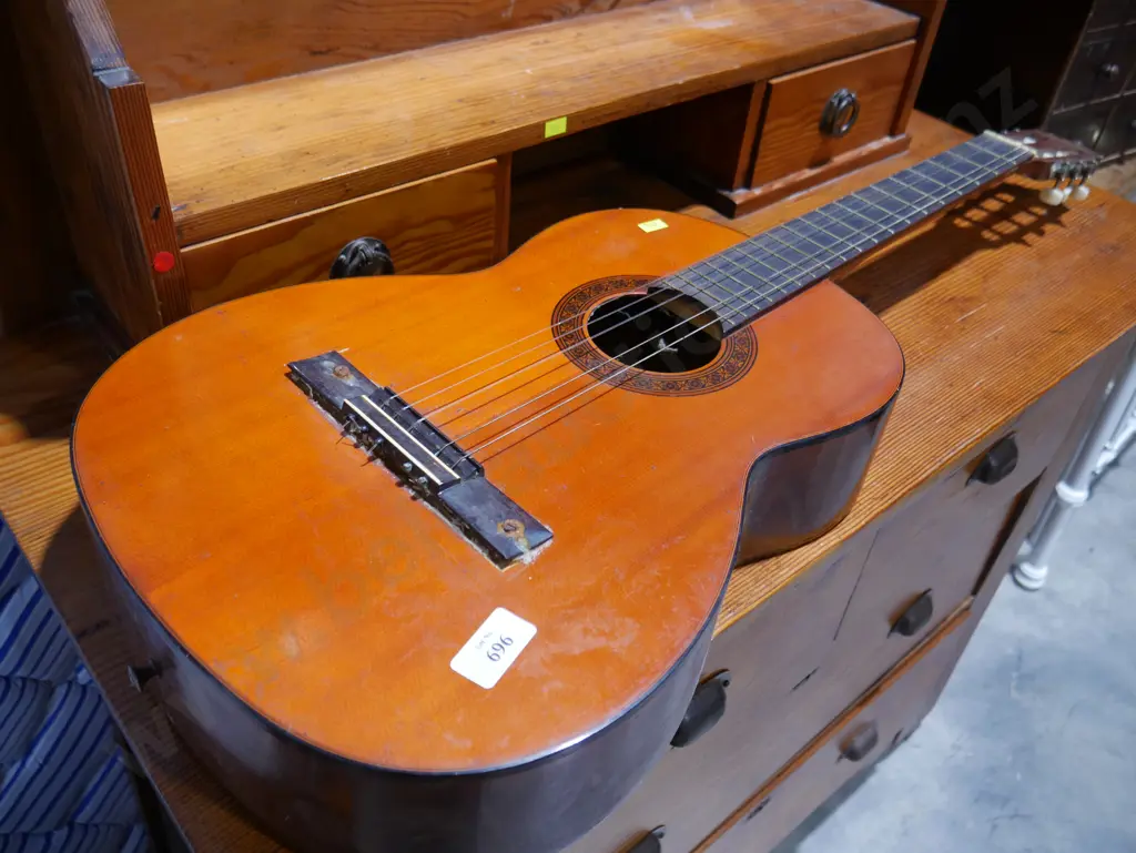 Suzuki guitar Image 1++
