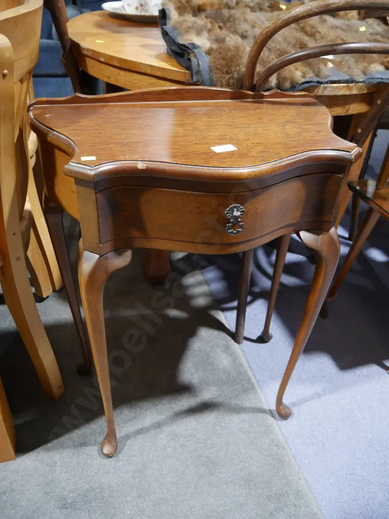 Hall table Image 1++