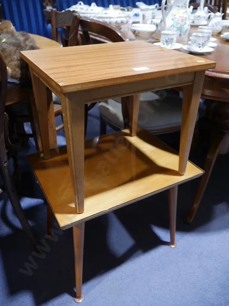 2 side tables Image 1++