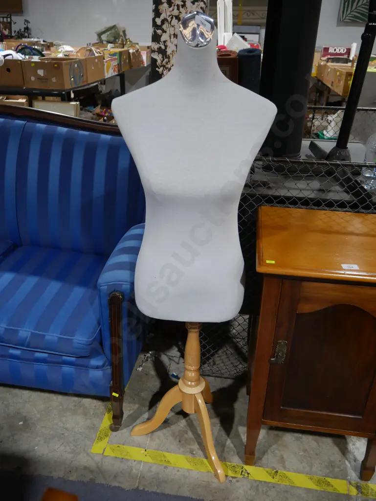 Dressmaker dummy Image 1++
