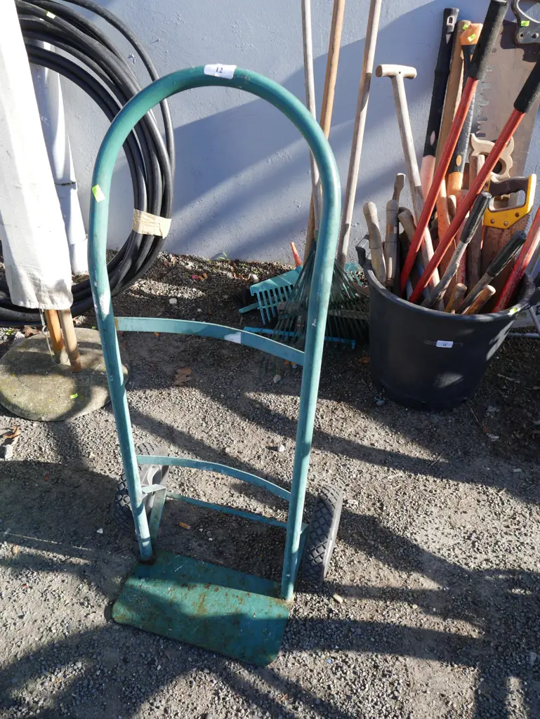 Sackbarrow Image 1++