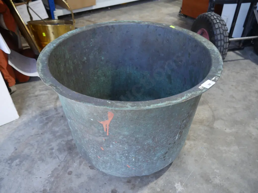 Copper log bin Image 1++