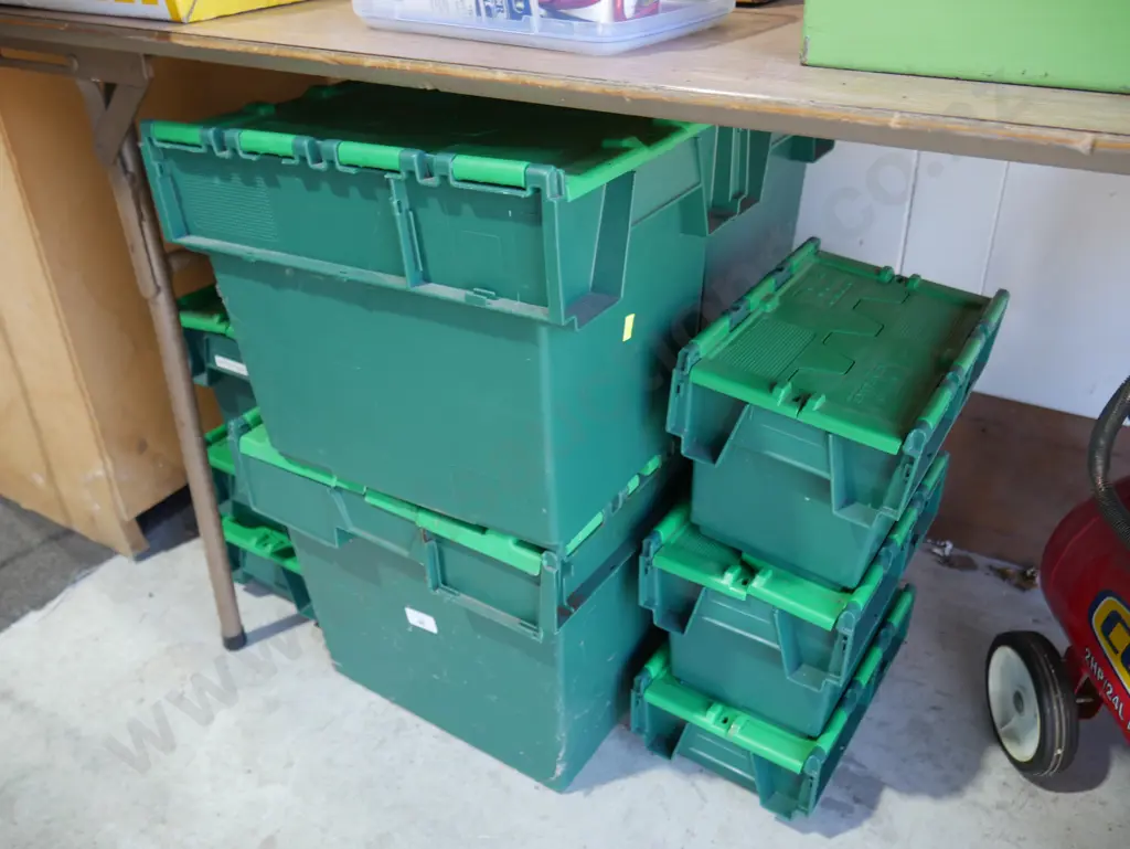 Green storage containers Image 1++