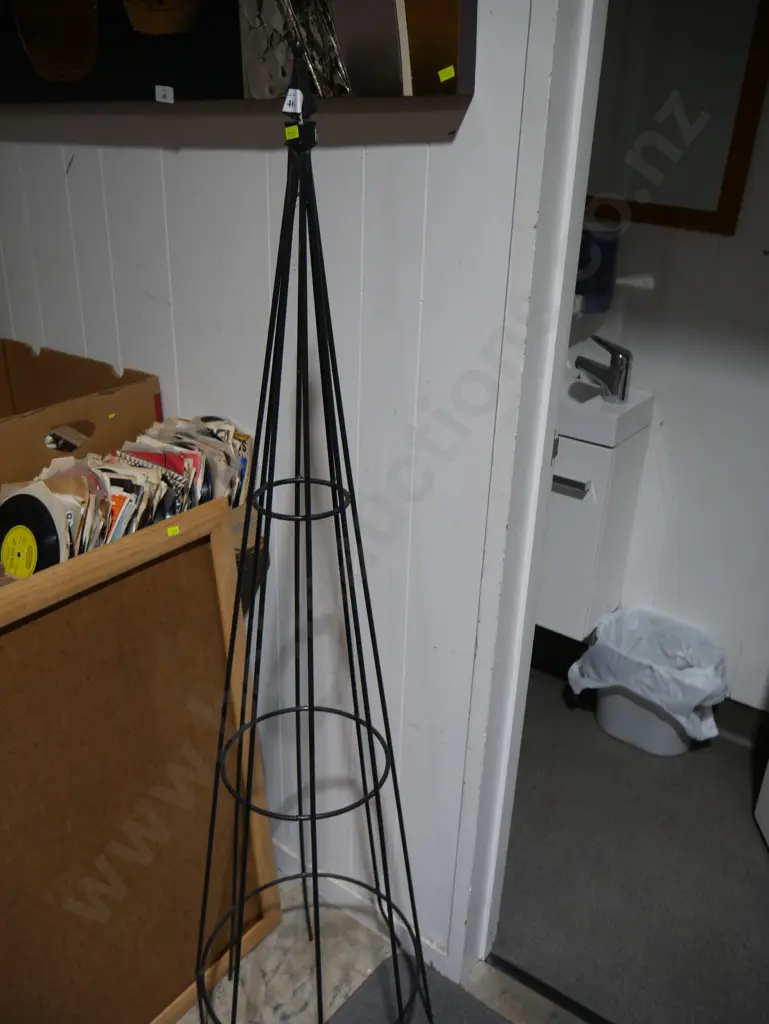 Obelisk Image 1++