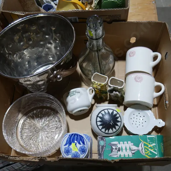 Wine bucket, glass vase etc