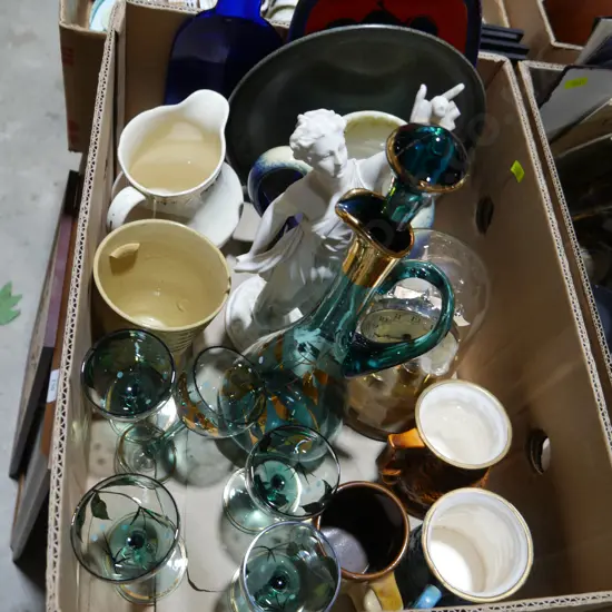 Decanter set, jugs etc