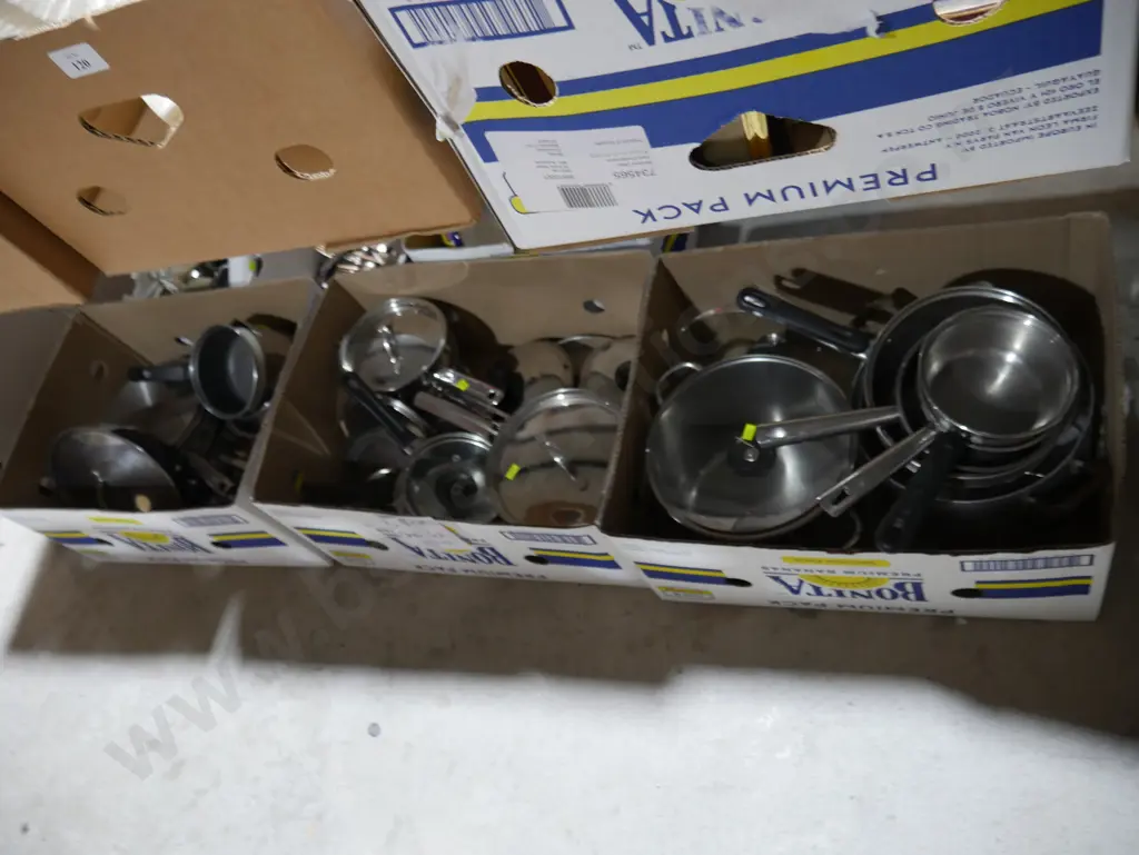 3 boxes of cooking pots Image 1++