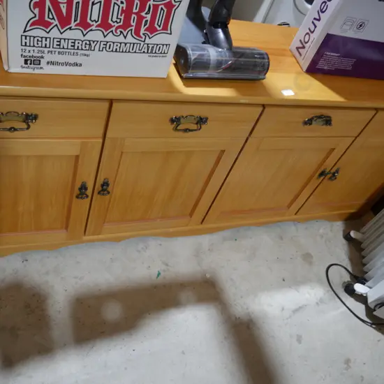 Sideboard