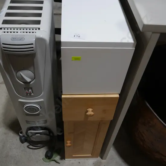 Slim cupboard unit