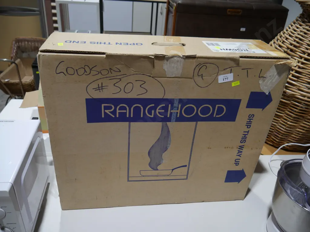 Robinhood rangehood - white Image 1++