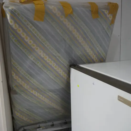 Foldaway bed and mattresses