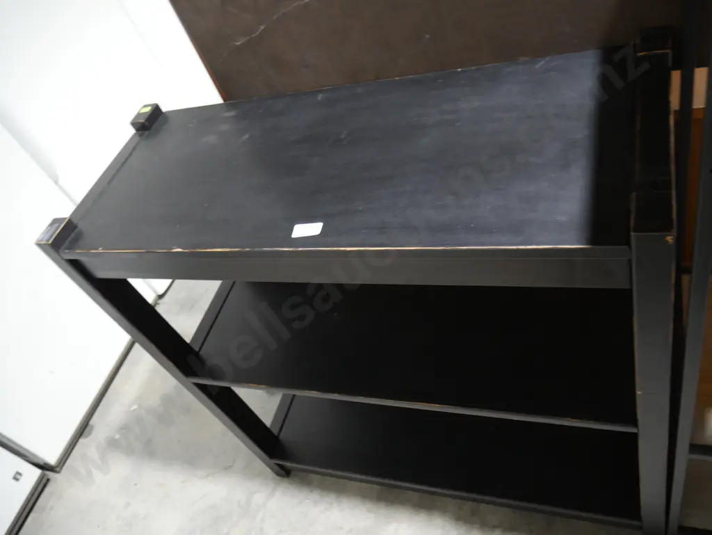 Shelf unit Image 1++