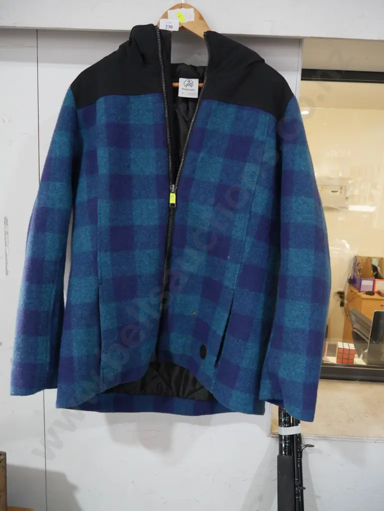 Swandri jacket size 16 Image 1++