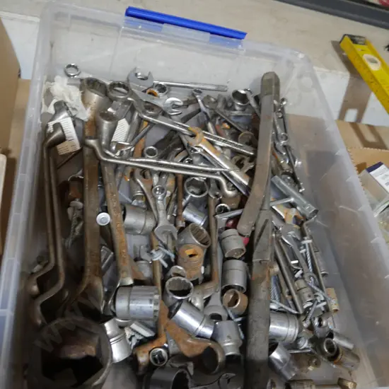 Sockets, crescents etc