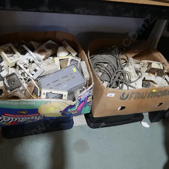 Assorted plugs and sockets