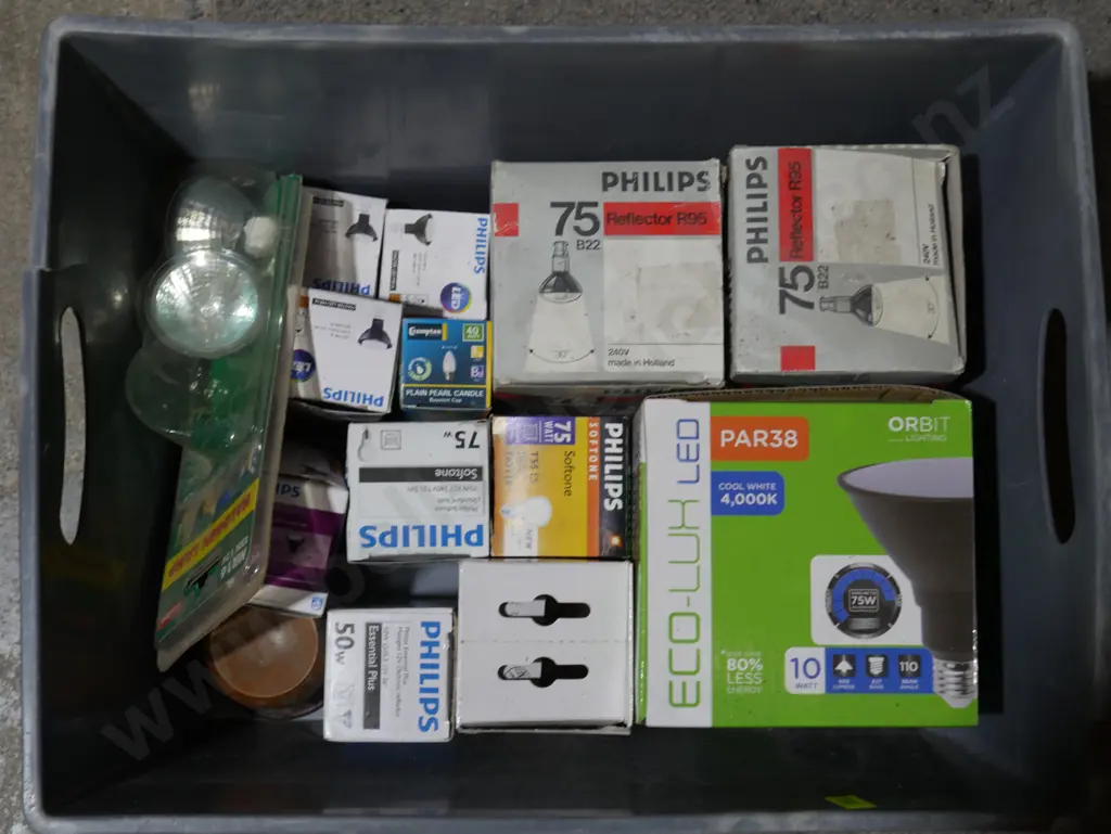 Assorted light bulbs Image 1++