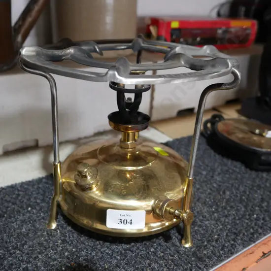 Gas stove